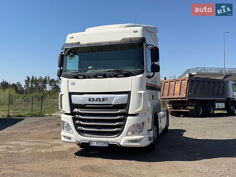 Тягач DAF XF 2017 в Киеве
