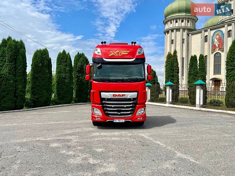 Тягач DAF XF 2020 в Дубно