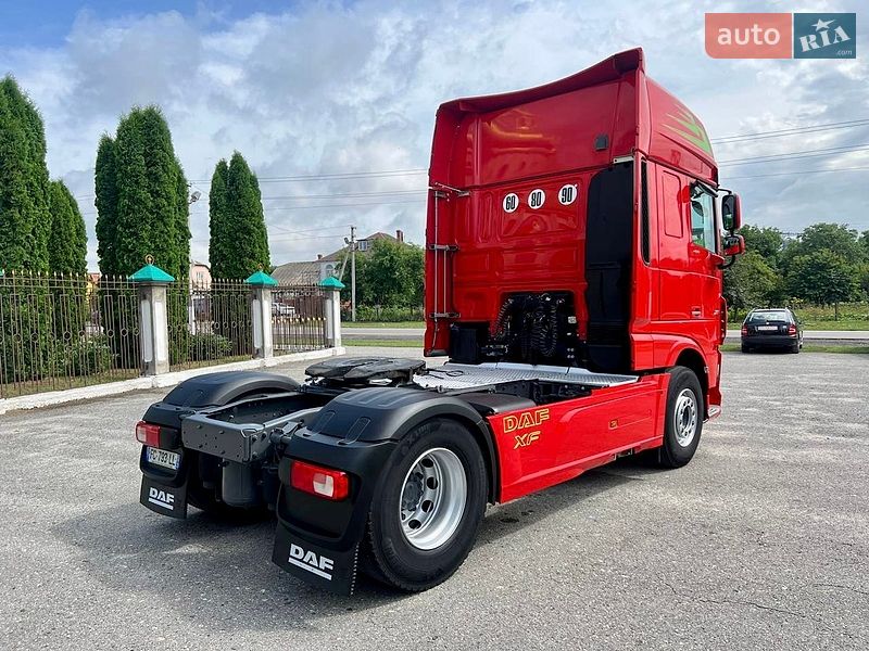 Тягач DAF XF 2020 в Дубно