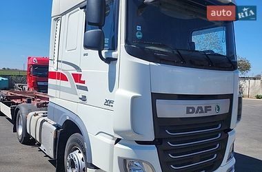 Тягач DAF XF 2015 в Гайсине