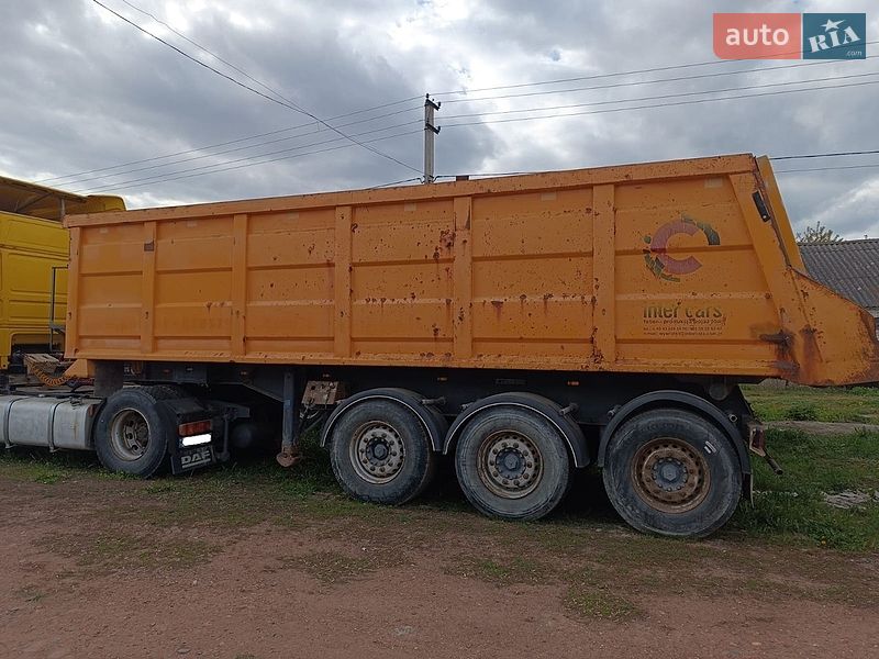 Самоскид DAF XF 2008 в Луцьку