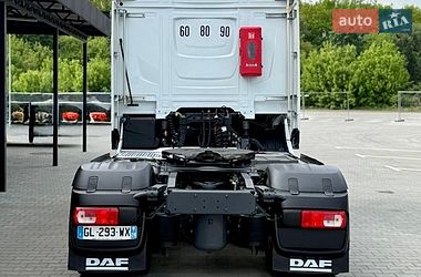 Тягач DAF XF 2023 в Дубні