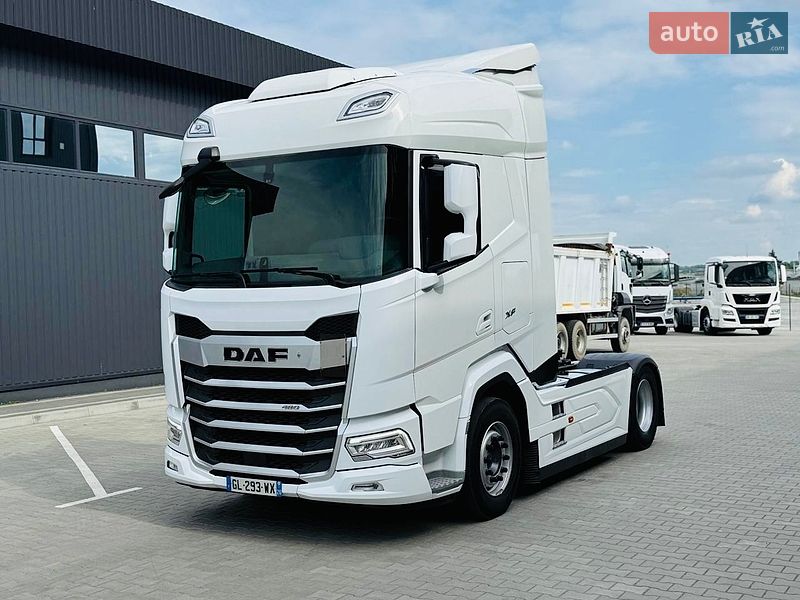 Тягач DAF XF 2023 в Дубні