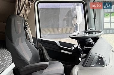 Тягач DAF XF 2023 в Дубні