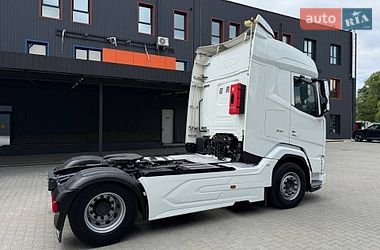 Тягач DAF XF 2023 в Дубні