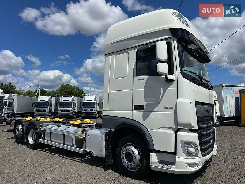 Контейнеровоз DAF XF 2021 в Луцьку