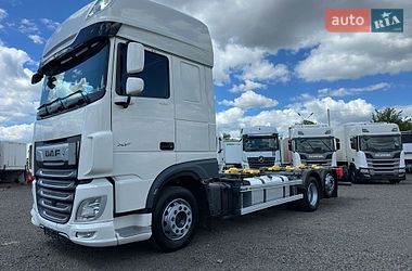 Контейнеровоз DAF XF 2021 в Луцьку