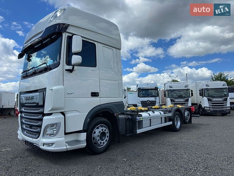 Контейнеровоз DAF XF 2021 в Луцьку