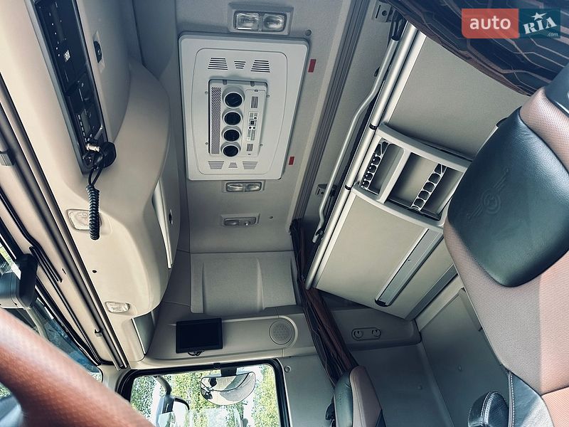 Тягач DAF XF 2018 в Києві