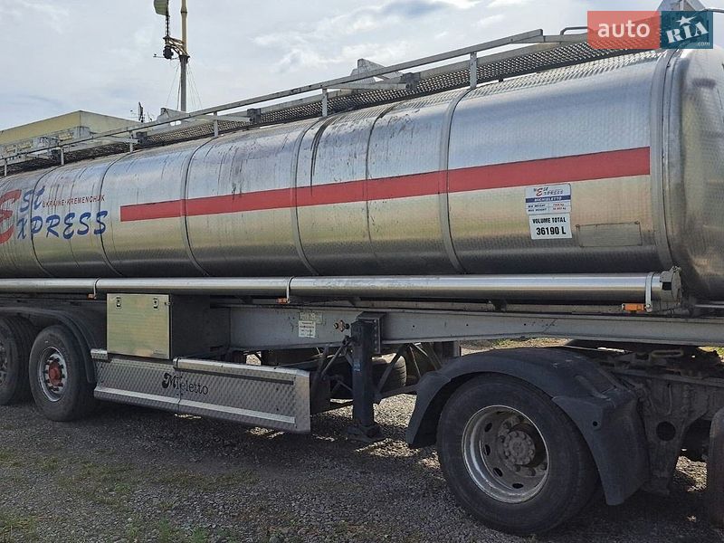 Цистерна DAF XF 2013 в Запорожье