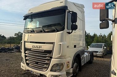 Тягач DAF XF 2015 в Долине Тягач DAF XF 2015 в Долине