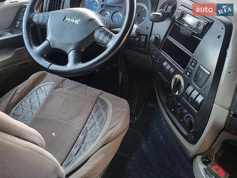 Тягач DAF XF 2007 в Лохвице
