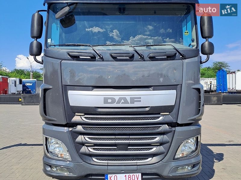 Кран-маніпулятор DAF XG 2017 в Черкасах