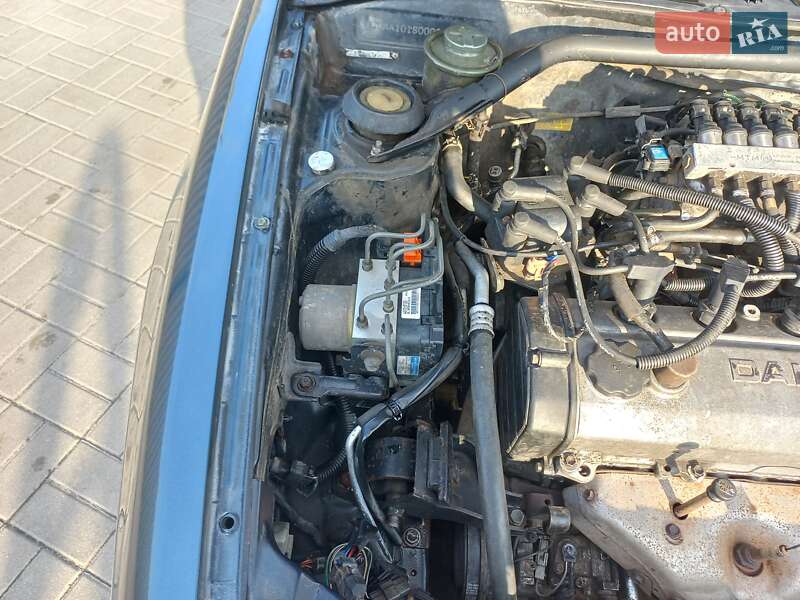 Седан Daihatsu Applause 1990 в Дніпрі