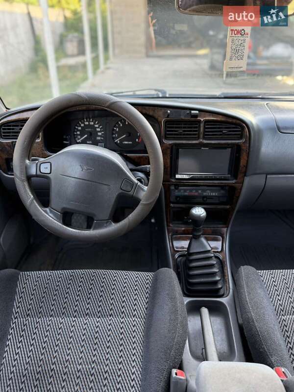 Лифтбек Daihatsu Applause 1999 в Днепре