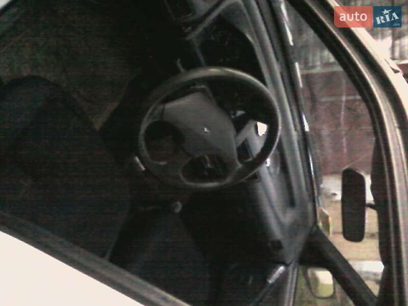 Хэтчбек Daihatsu Charade 1991 в Днепре