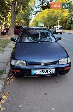 Хэтчбек Daihatsu Charade 1994 в 