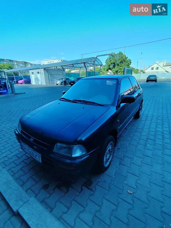 Хэтчбек Daihatsu Charade 1994 в Одессе