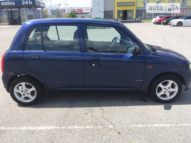 Daihatsu Cuore 2002 JDAL701S001051751 - history of car sales