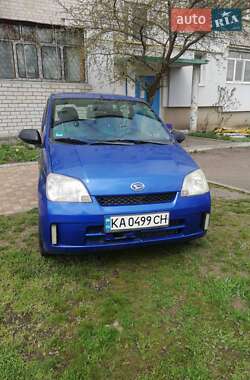 Хэтчбек Daihatsu Cuore 2003 в 