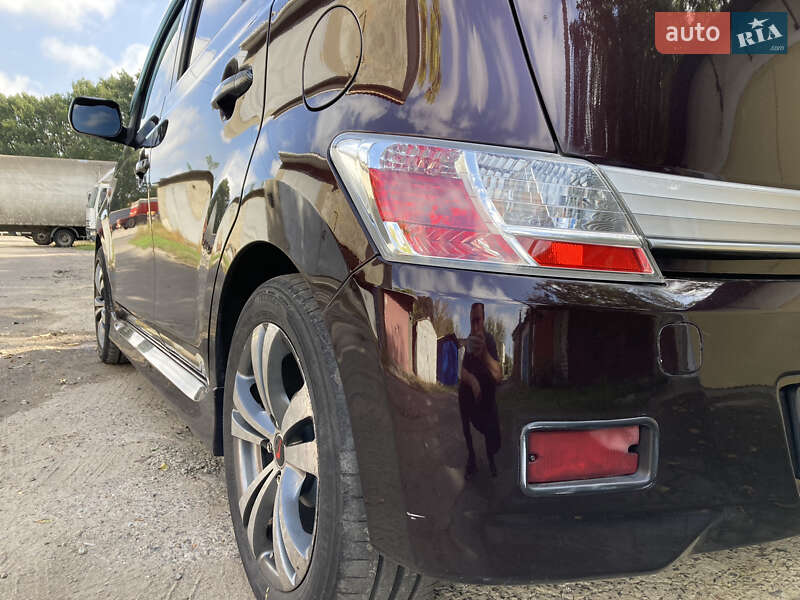 Минивэн Daihatsu Materia 2007 в Одессе