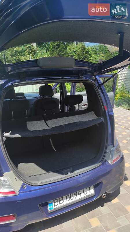 Хэтчбек Daihatsu Materia 2007 в Кременчуге