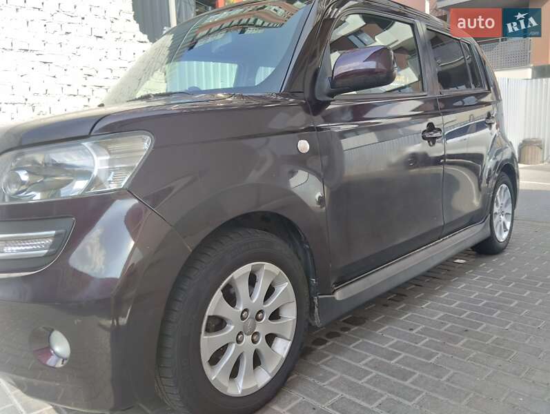 Хэтчбек Daihatsu Materia 2008 в Виннице