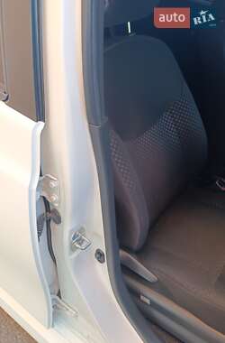Хетчбек Daihatsu Materia 2009 в 
