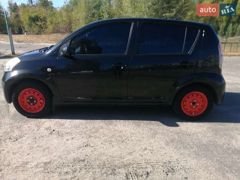 Хэтчбек Daihatsu Sirion 2005 в Киеве фото 16 Хэтчбек Daihatsu Sirion 2005 в Киеве