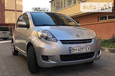 Хэтчбек Daihatsu Sirion 2009 в Измаиле