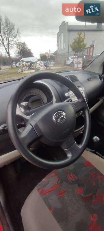Хетчбек Daihatsu Sirion 2005 в Луцьку