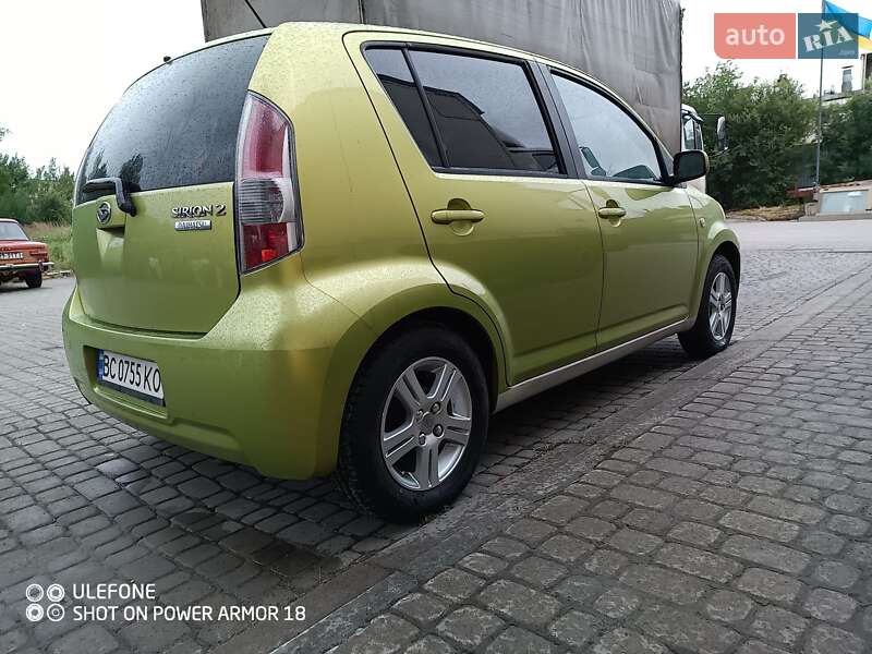 Хэтчбек Daihatsu Sirion 2007 в Львове
