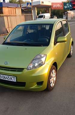 Хэтчбек Daihatsu Sirion 2007 в Виннице