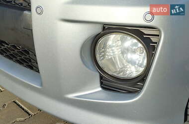 Хэтчбек Daihatsu Sirion 2007 в 