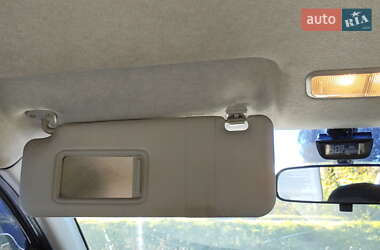 Хэтчбек Daihatsu Sirion 2007 в 