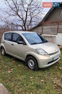 Хетчбек Daihatsu Sirion 2007 в Чернівцях