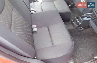 Хэтчбек Daihatsu Sirion 2008 в 