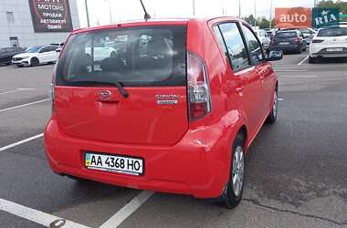 Хэтчбек Daihatsu Sirion 2008 в 