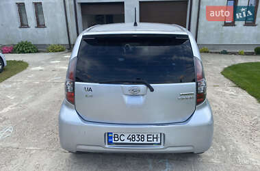 Хэтчбек Daihatsu Sirion 2006 в 