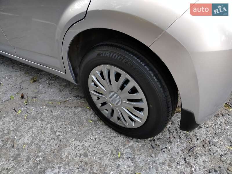 Хэтчбек Daihatsu Sirion 2008 в Одессе
