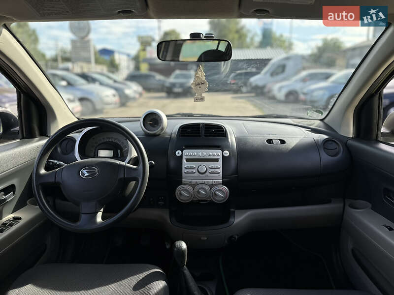 Хетчбек Daihatsu Sirion 2005 в Чернігові