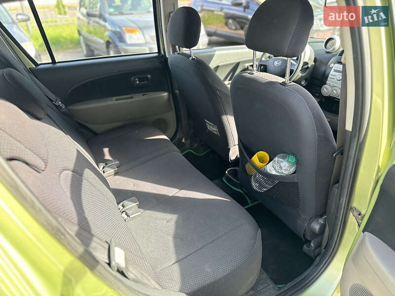 Хетчбек Daihatsu Sirion 2005 в Чернігові