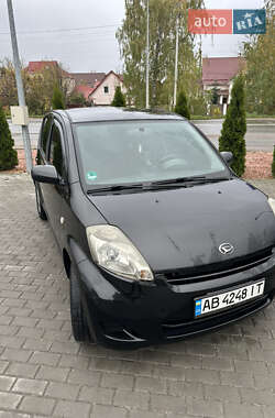 Хетчбек Daihatsu Sirion 2008 в 