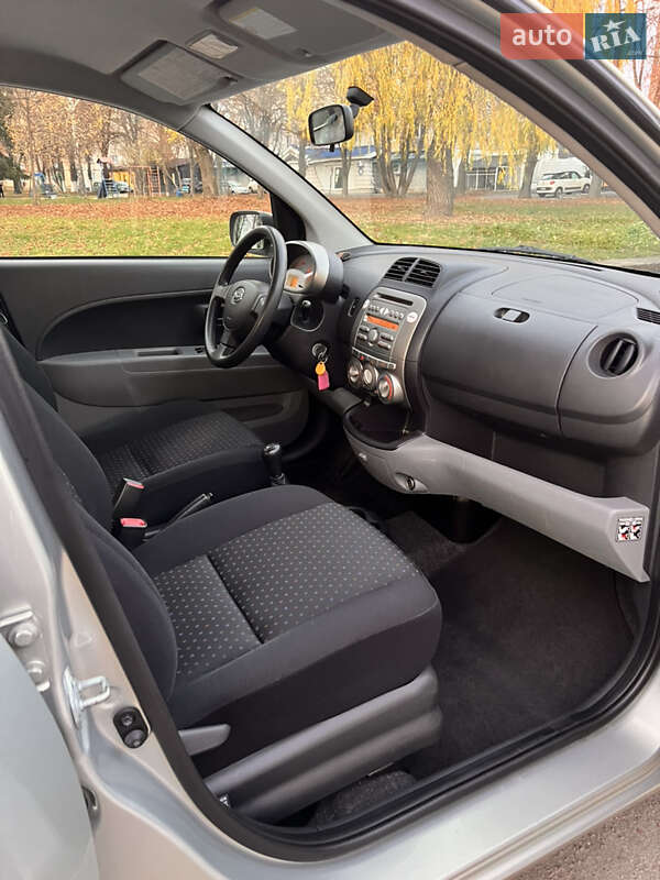 Хэтчбек Daihatsu Sirion 2007 в Ровно фото 18 Хэтчбек Daihatsu Sirion 2007 в Ровно