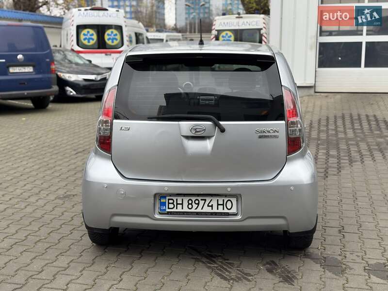 Хэтчбек Daihatsu Sirion 2006 в Одессе