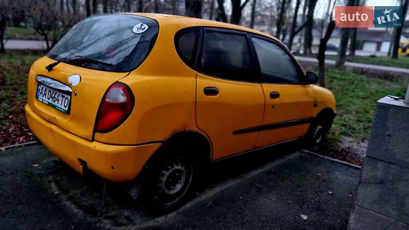 Хэтчбек Daihatsu Sirion 1999 в Киеве фото 5 Хэтчбек Daihatsu Sirion 1999 в Киеве