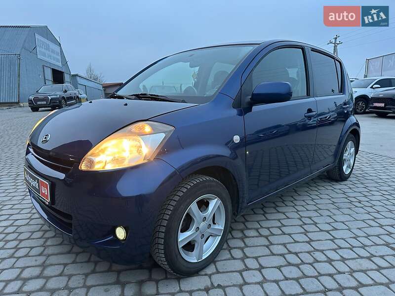 Daihatsu Sirion 2005