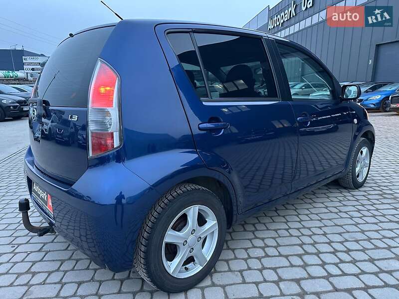 Хэтчбек Daihatsu Sirion 2005 в Львове