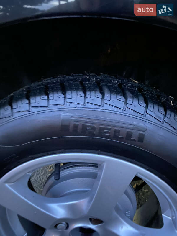 Хэтчбек Daihatsu Sirion 2008 в Киеве