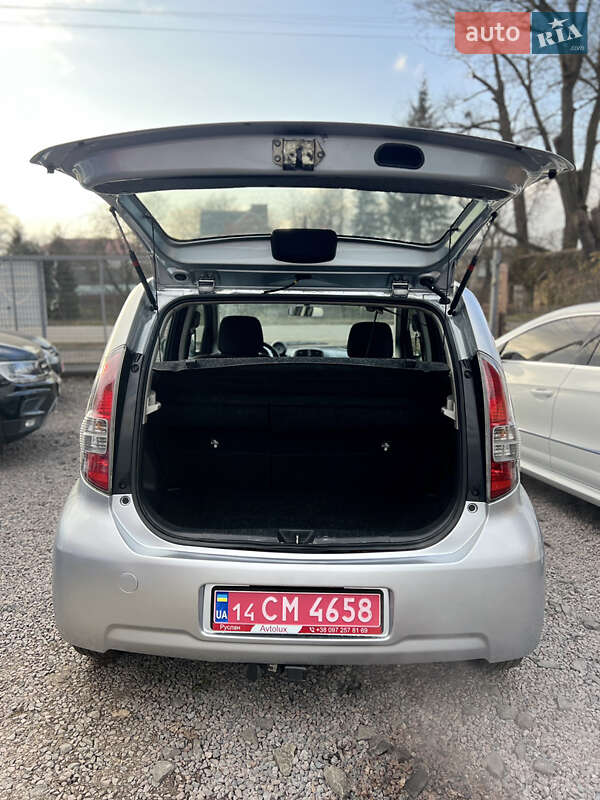 Хэтчбек Daihatsu Sirion 2006 в Львове